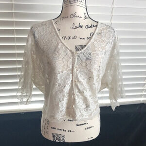 Band Of Gypsies Sheer Button Front SS‎ Off White Cropped Lace Blouse WM Medium